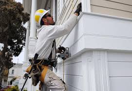 Siding Removal and Disposal in Hartwell, GA